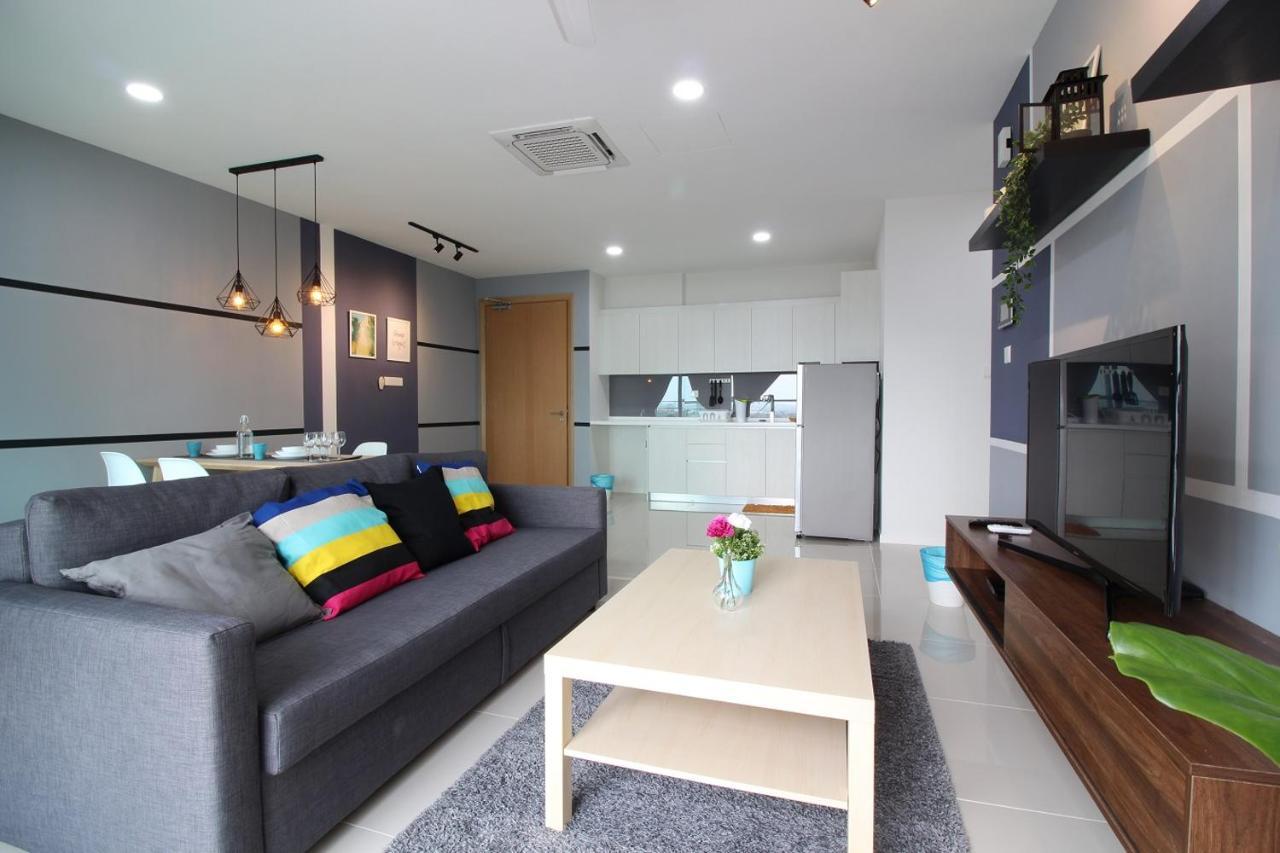 Suasana Residence By Nest Home Джохор Бахру Екстериор снимка